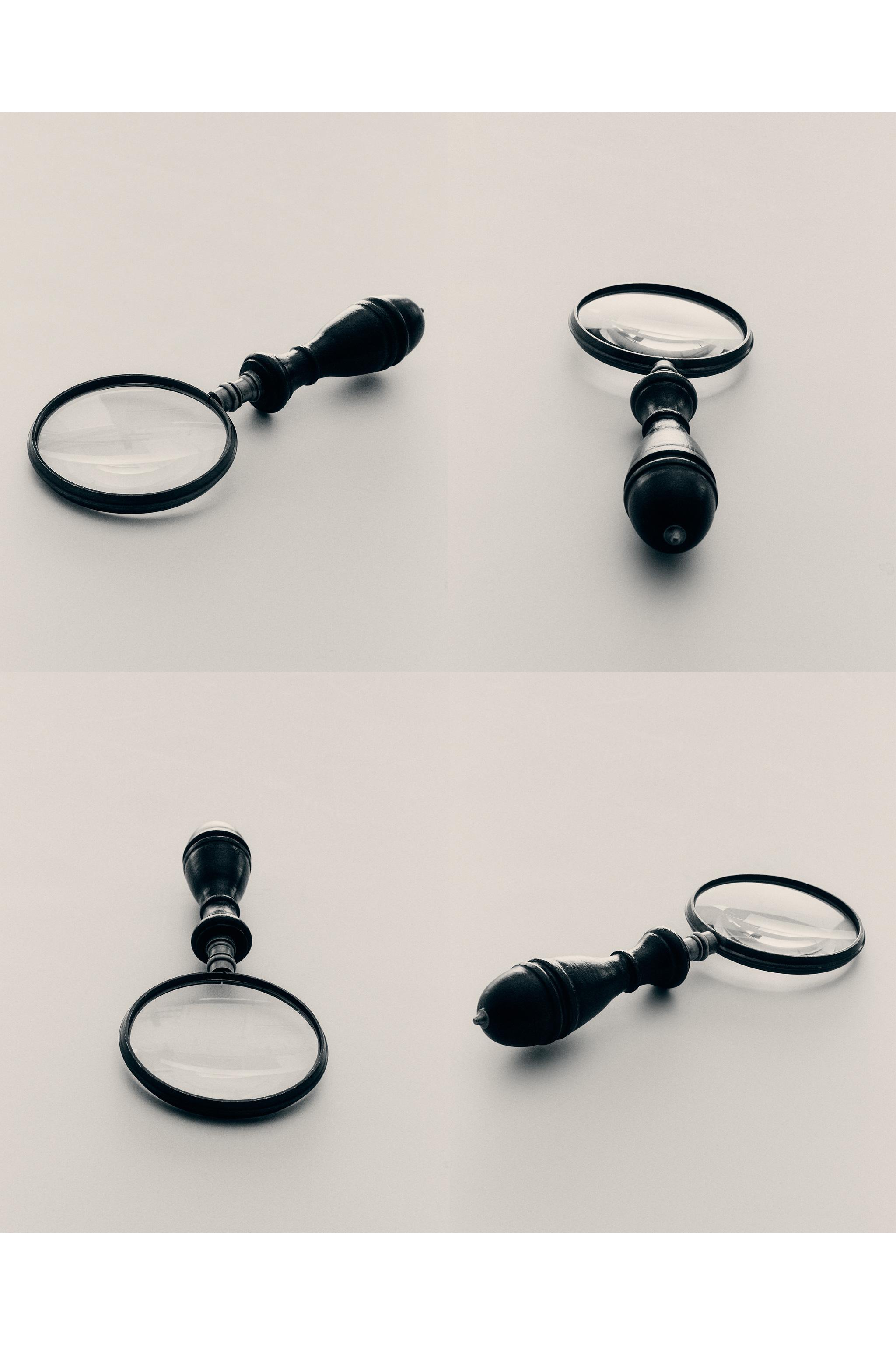 LOUPE EN LAITON ET BOIS